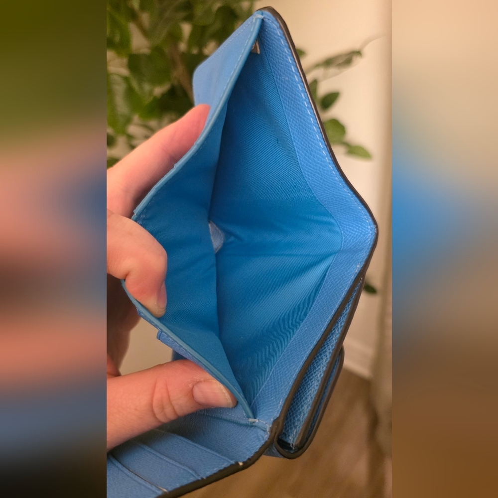 Coach Blue Trifold Wallet - Picture 4 of 6